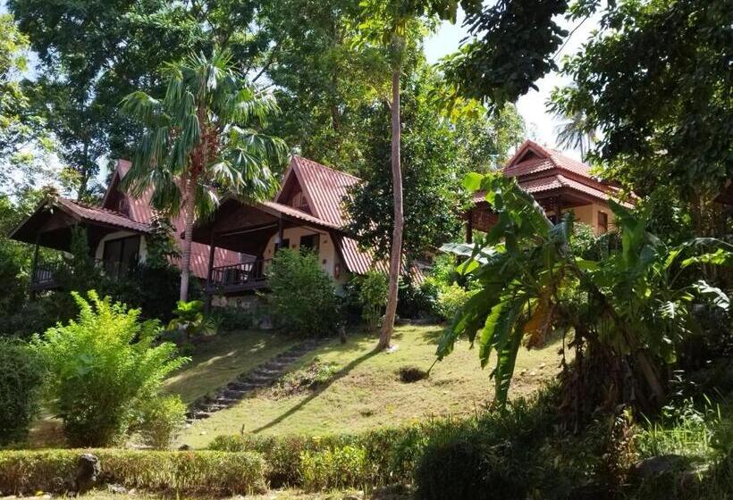 ガーデンビューのスタンダードバンガロー, Red Pearl Beach Resort