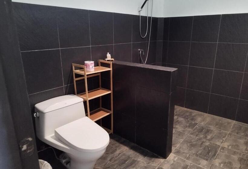 スタンダードバンガロー, Red Pearl Beach Resort