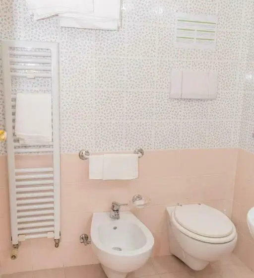 Standard Neljän Hengen Huone, Terrazzo D Abruzzo