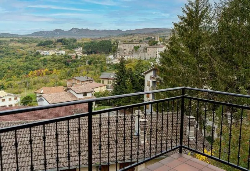 Standard Neljän Hengen Huone, Terrazzo D Abruzzo