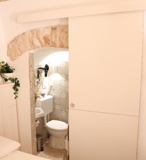 اتاق استاندارد, Room 20   Piccola Camera In Pietra Bianca