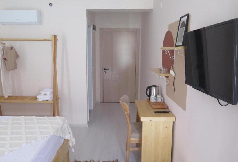 اتاق استاندارد, Santa Suites Near Saint Nicholas Church