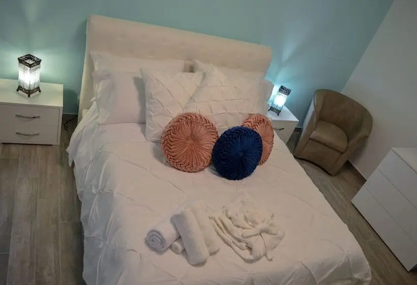 سوییت خانوادگی, Emerella Luxury Suites Siderno Lungomare