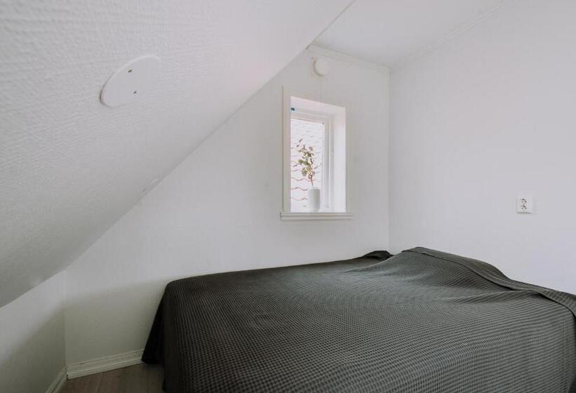 דירה בת חדר שינה 1 עם מרפסת, Bergen Beds   Serviced Apartments In The City Center