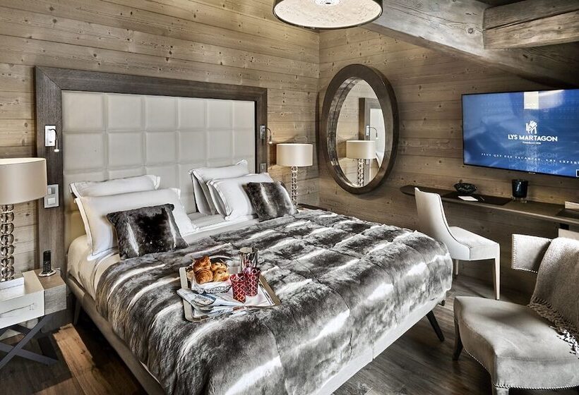 סוויטת ג'וניור, Lys Martagon