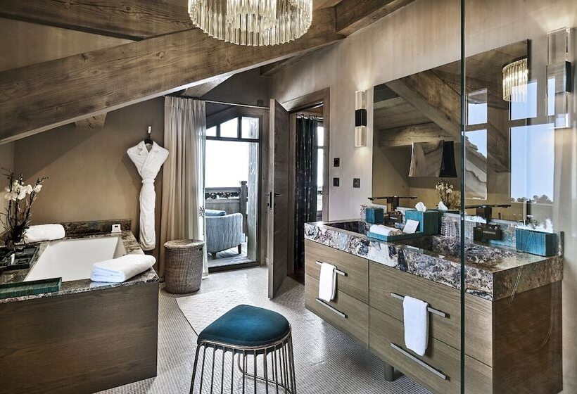 סוויטה דלוקס, Lys Martagon