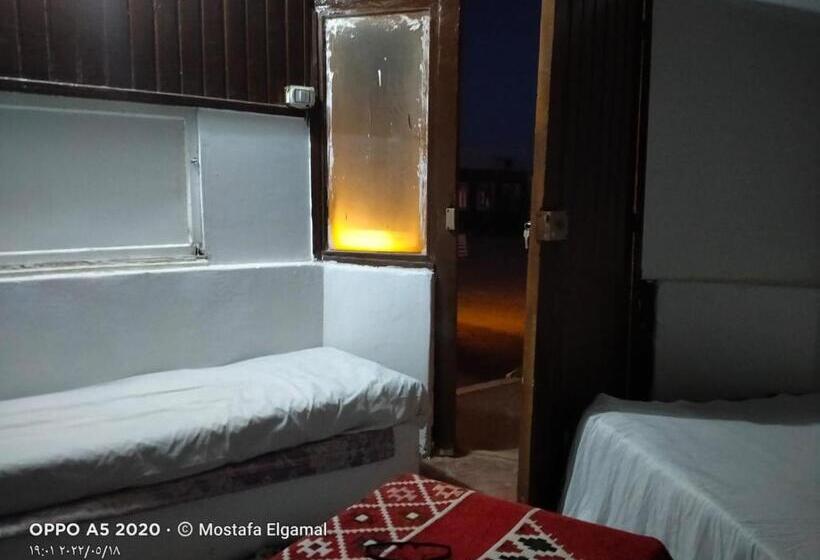 بانگلوی استاندارد, Oasis Resort