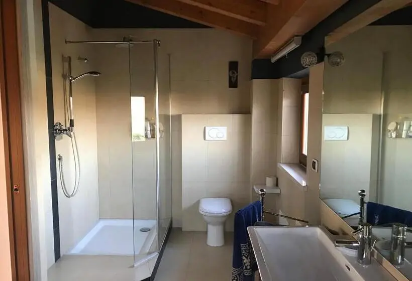 １ベッドルームアパートメント, Bilocale Indipendente In Casa Singola