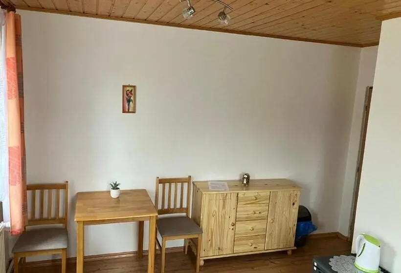 バス共有のスタンダードルーム, Penzion Restaurace Zátiší
