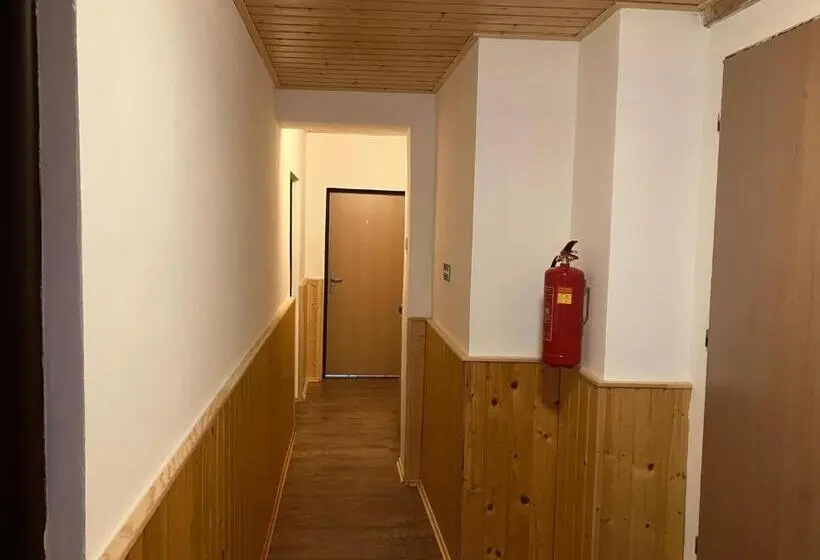 バス共有のスタンダードルーム, Penzion Restaurace Zátiší