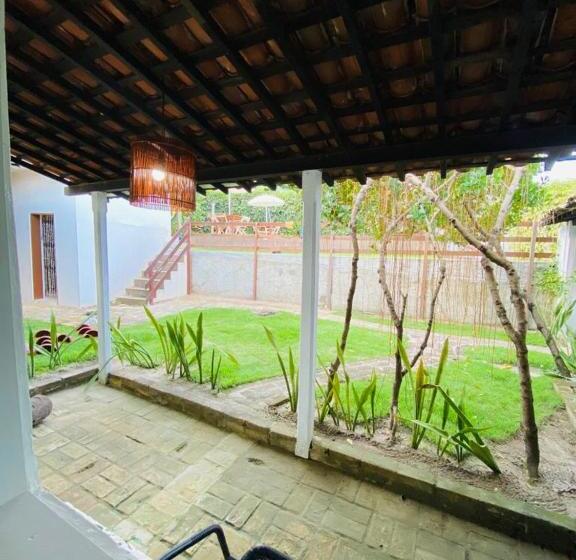 جناح مطلّ علي الحديقة, Pousada Alumiar