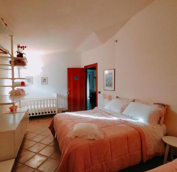 جناح مزود بتراس, Al Boschetto