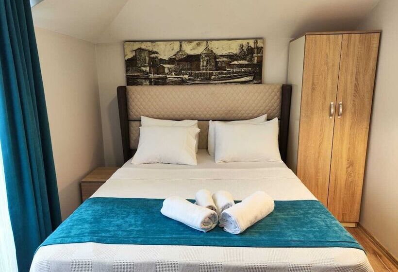 סוויטת סופריור, Gloria Suite