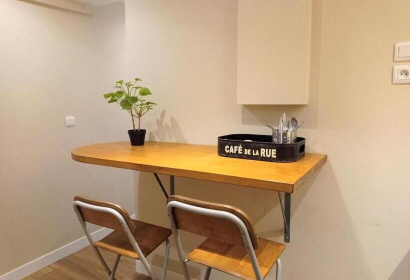 شقة غرفة واحدة, Operappart 4