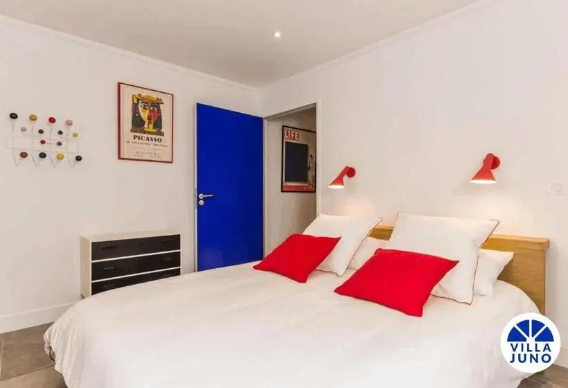 身障者適用キングサイズベッドルーム, Villa Juno Saint Aubin Sur Mer Côte De Nacre Normandie Plage Débarquement