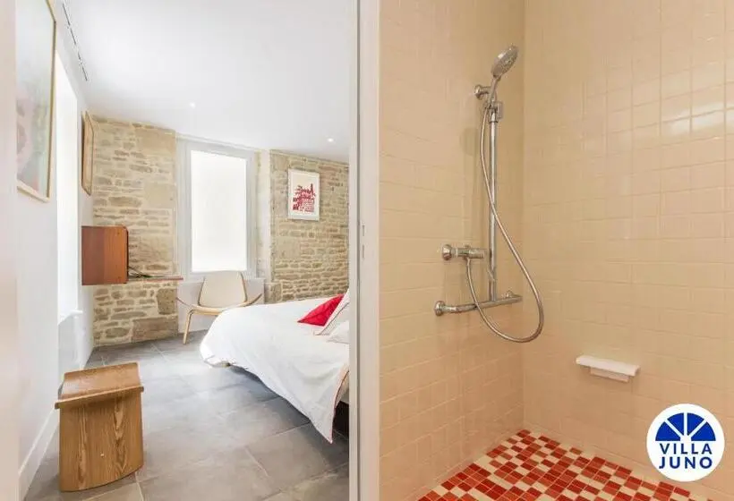 身障者適用キングサイズベッドルーム, Villa Juno Saint Aubin Sur Mer Côte De Nacre Normandie Plage Débarquement