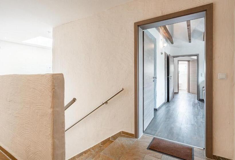 1 Bedroom Apartment Lake View, Villa Moorstern