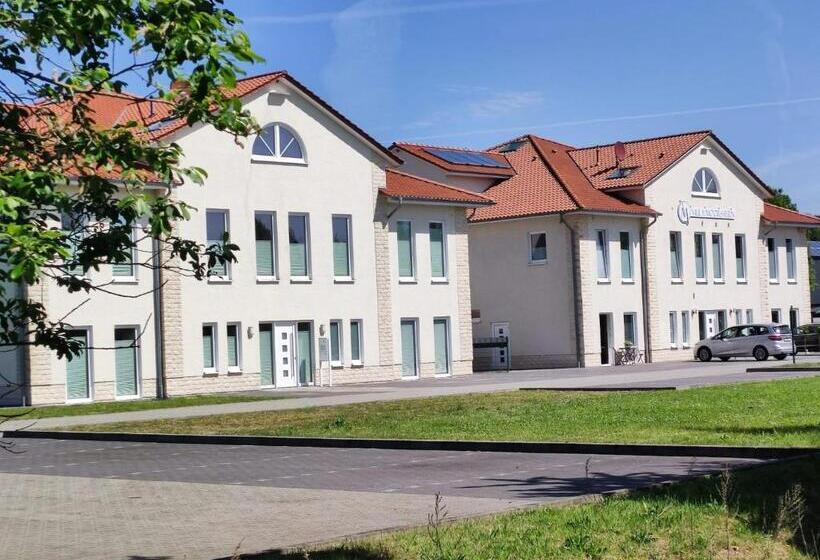 Апартаменты 1 Спальня с Балконом, Villa Moorstern
