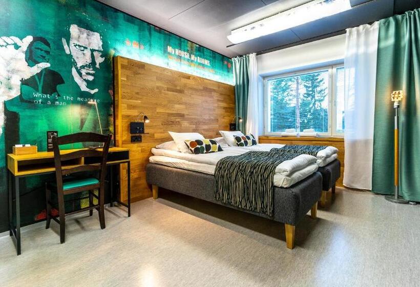 جناح, Time Rooms Sairaala Novan Vieressä