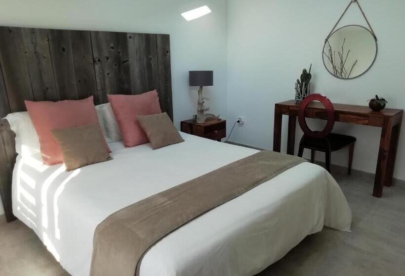 اتاق استاندارد, Les Chambres Du Saunier