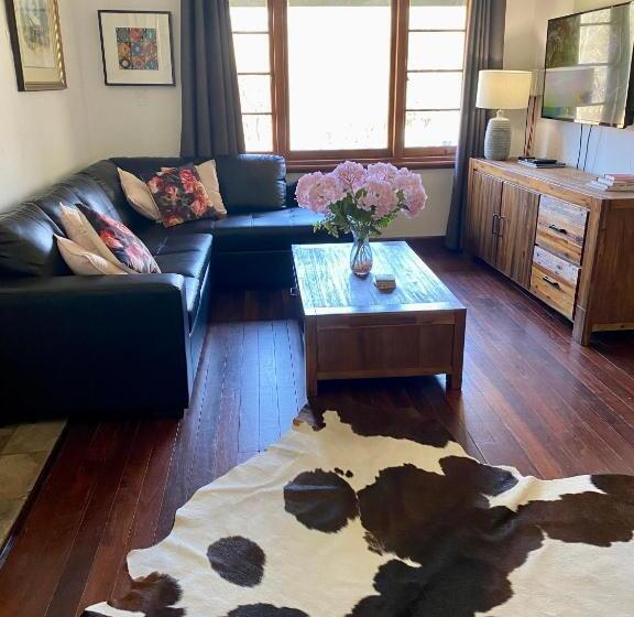 Семейное Бунгало, Sandalwood Downs Fabulous Farm Stay Toodyay