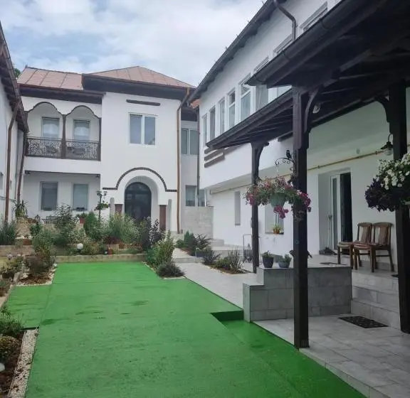 2ベッドルームアパートメント, Casa Musceleana