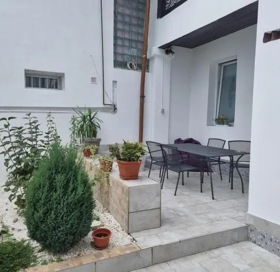 2ベッドルームアパートメント, Casa Musceleana