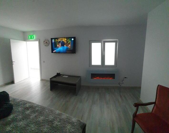 キングサイズベッドのスーペリアルーム, Casa Musceleana