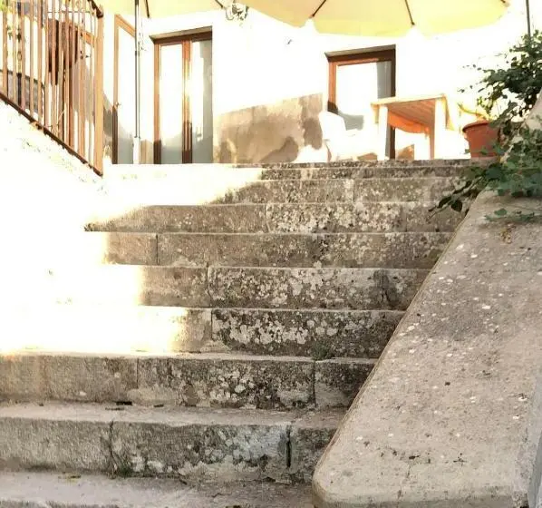 Standard-huone, Correri 125