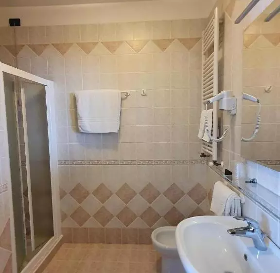 اتاق استاندارد سه نفره, Agriturismo Il Cascinale