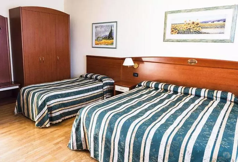اتاق استاندارد سه نفره, Agriturismo Il Cascinale
