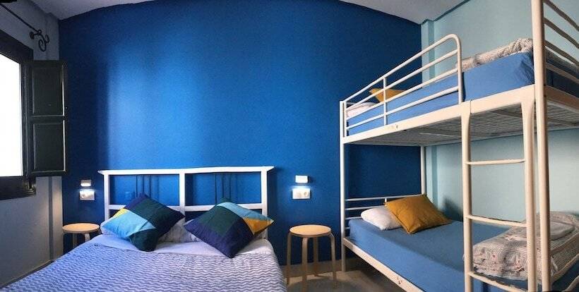 四人标准间, Hostal Baobab