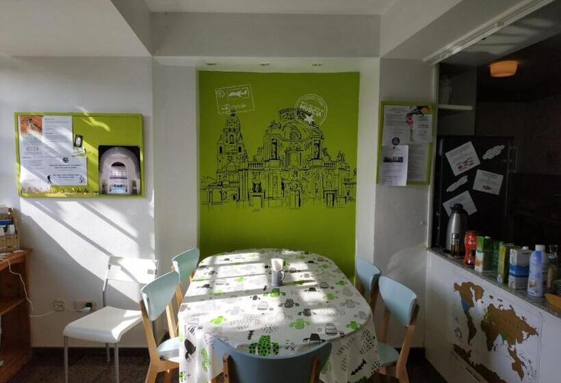 공동 객실, La Casa Verde