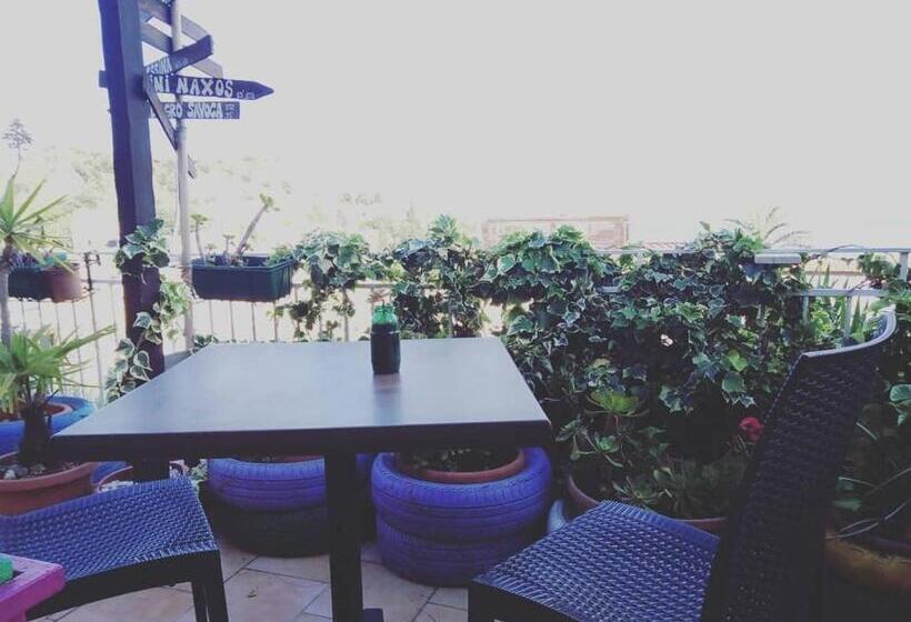 Номер Стандарт, Private Room Stanza Privata With Private Bathroom   Shared Kitchen And Beautiful Terrace On Taormina