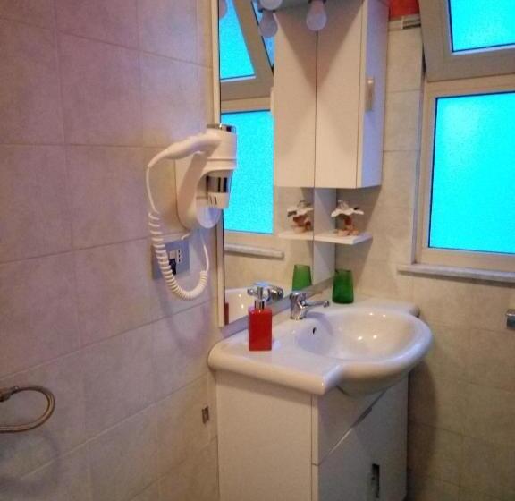 Номер Стандарт, Private Room Stanza Privata With Private Bathroom   Shared Kitchen And Beautiful Terrace On Taormina