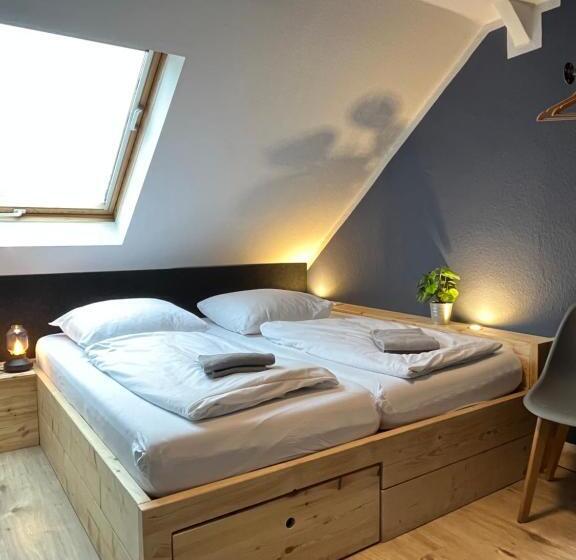 スタンダードルーム, Blue Doors Hostel Ktv