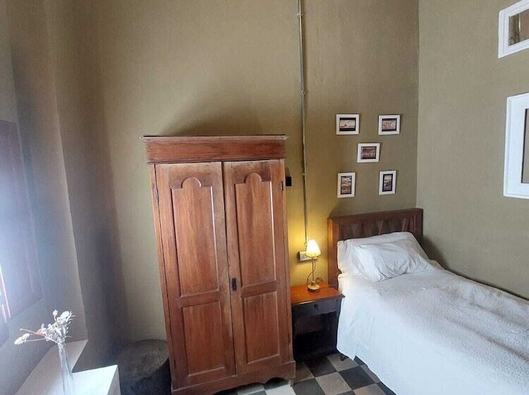 اتاق استاندارد یک تخته با سرویس بهداشتی مشترک, Ibiza Boutique Guest House