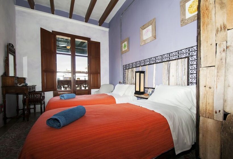 اتاق استاندارد با سرویس بهداشتی مشترک, Ibiza Boutique Guest House