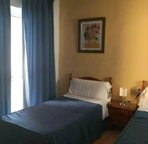 اتاق استاندارد با بالکن, Hostal Fantoni