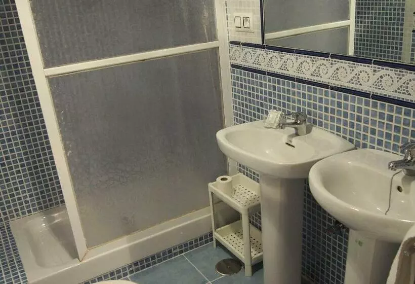 اتاق استاندارد با بالکن, Hostal Fantoni