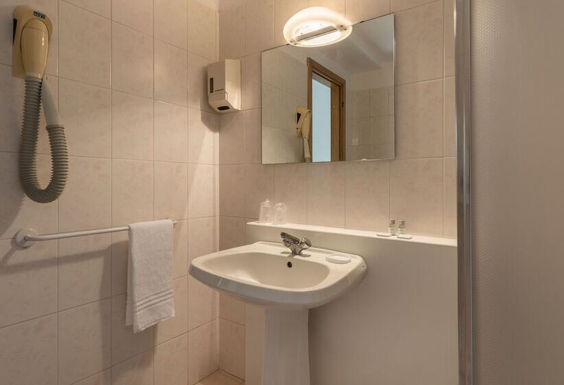 스탠다드 트리플 룸, City Verona