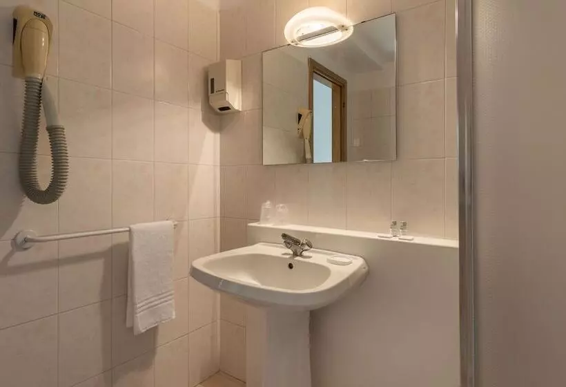Standard Kolmen Hengen Huone, City Verona