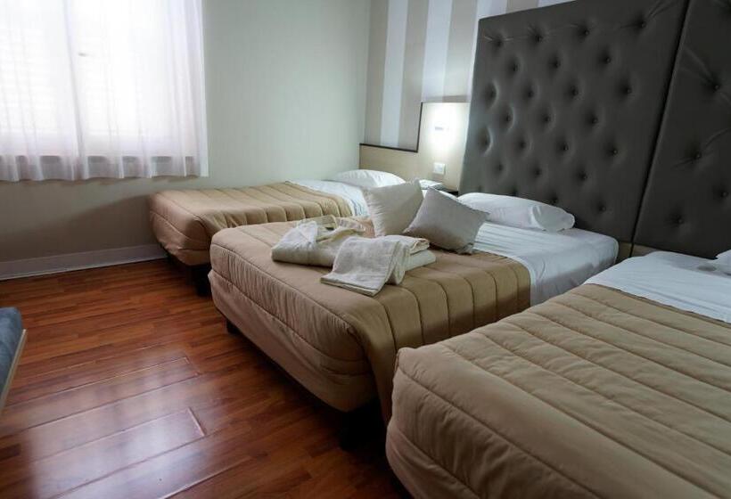 패밀리 룸, Sant'elia