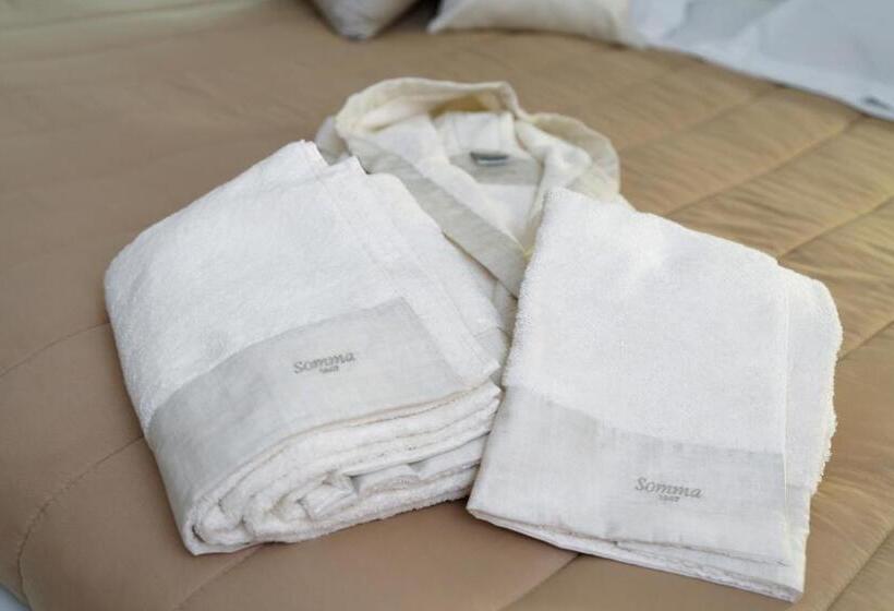 이코노미 룸, Sant'elia