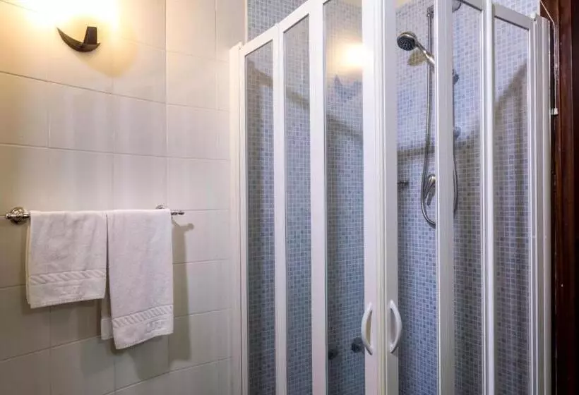 اتاق استاندارد با تخت دوبل, Sant'elia