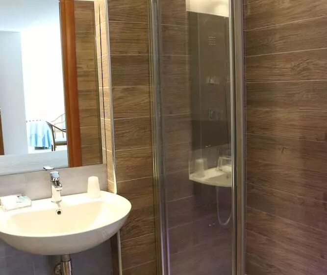 اتاق استاندارد, Viterbo Inn