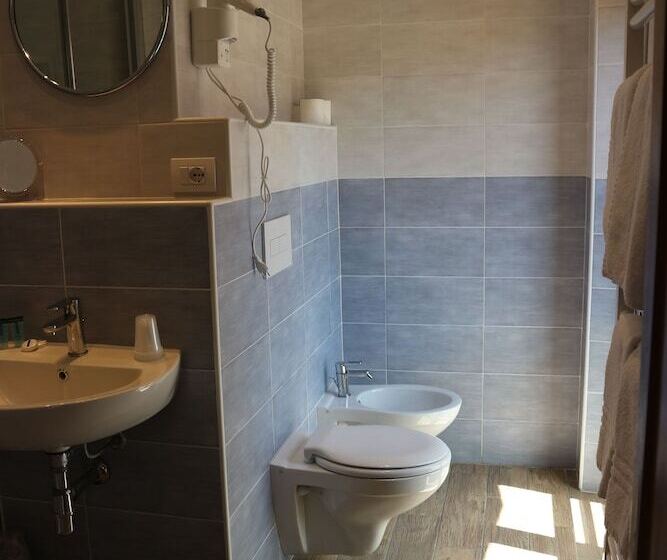 اتاق استاندارد, Viterbo Inn