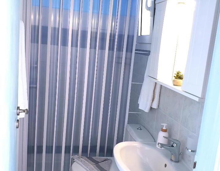 غرفة قياسية مطلّة علي البحر, Haraki Memories Beach Studios