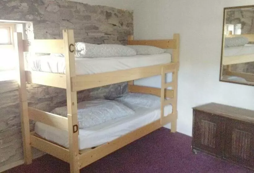 Standard Neljän Hengen Huone, The Old Mill Holiday Hostel