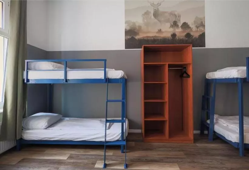 اتاق راحتی سه تخته, Pegasus Hostel Berlin